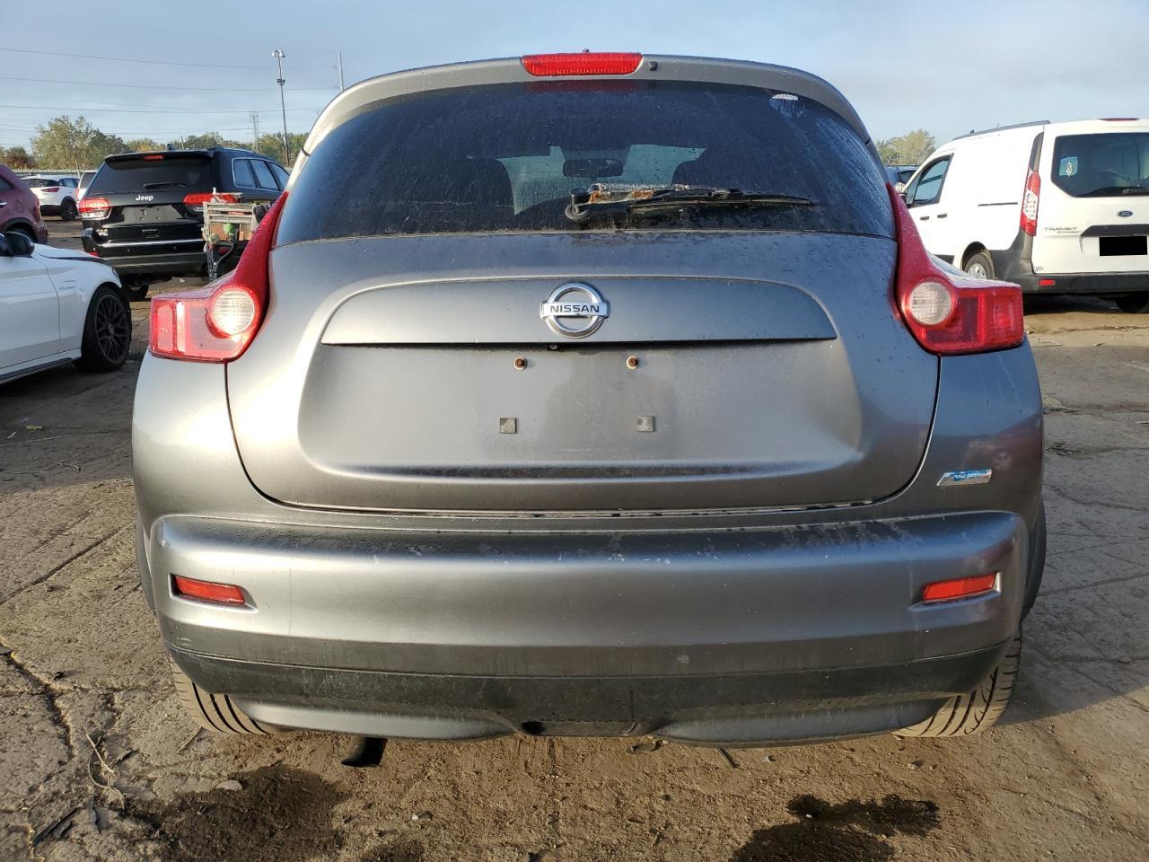 2014 Nissan Juke S VIN: JN8AF5MV2ET355249 Lot: 82434725