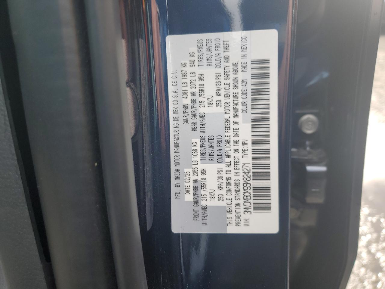 2025 Mazda Cx-30 Preferred VIN: 3MVDMBCM9SM824271 Lot: 81994695