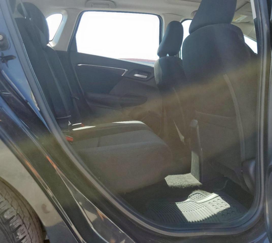 2015 Honda Fit Ex VIN: 3HGGK5H88FM786573 Lot: 82318525