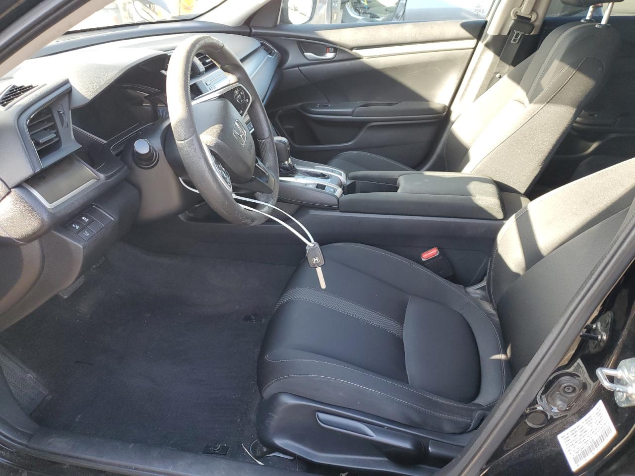 2020 Honda Civic Lx VIN: 19XFC2F67LE213239 Lot: 85537745