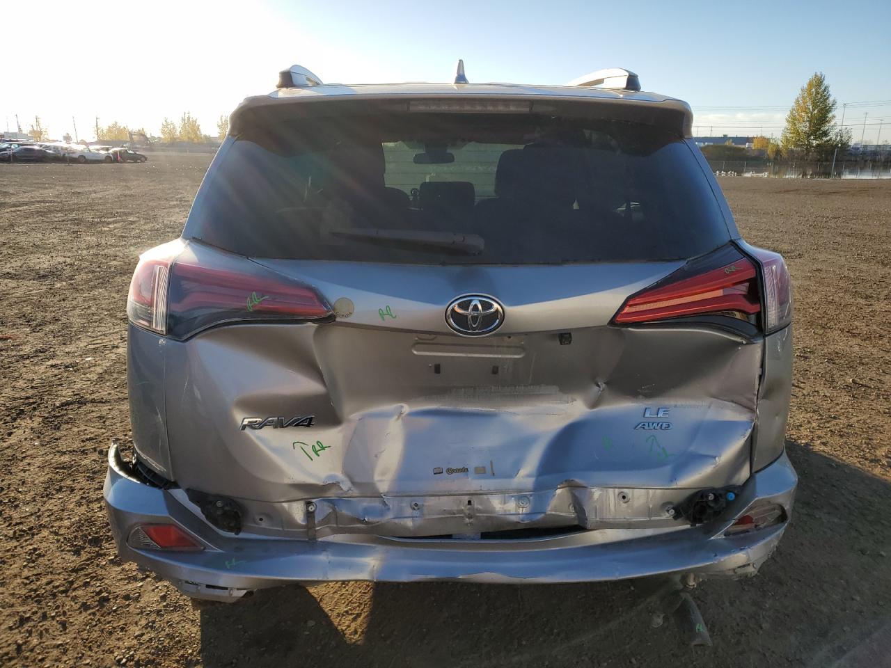 2017 Toyota Rav4 Le VIN: 2T3BFREV0HW617874 Lot: 84994705
