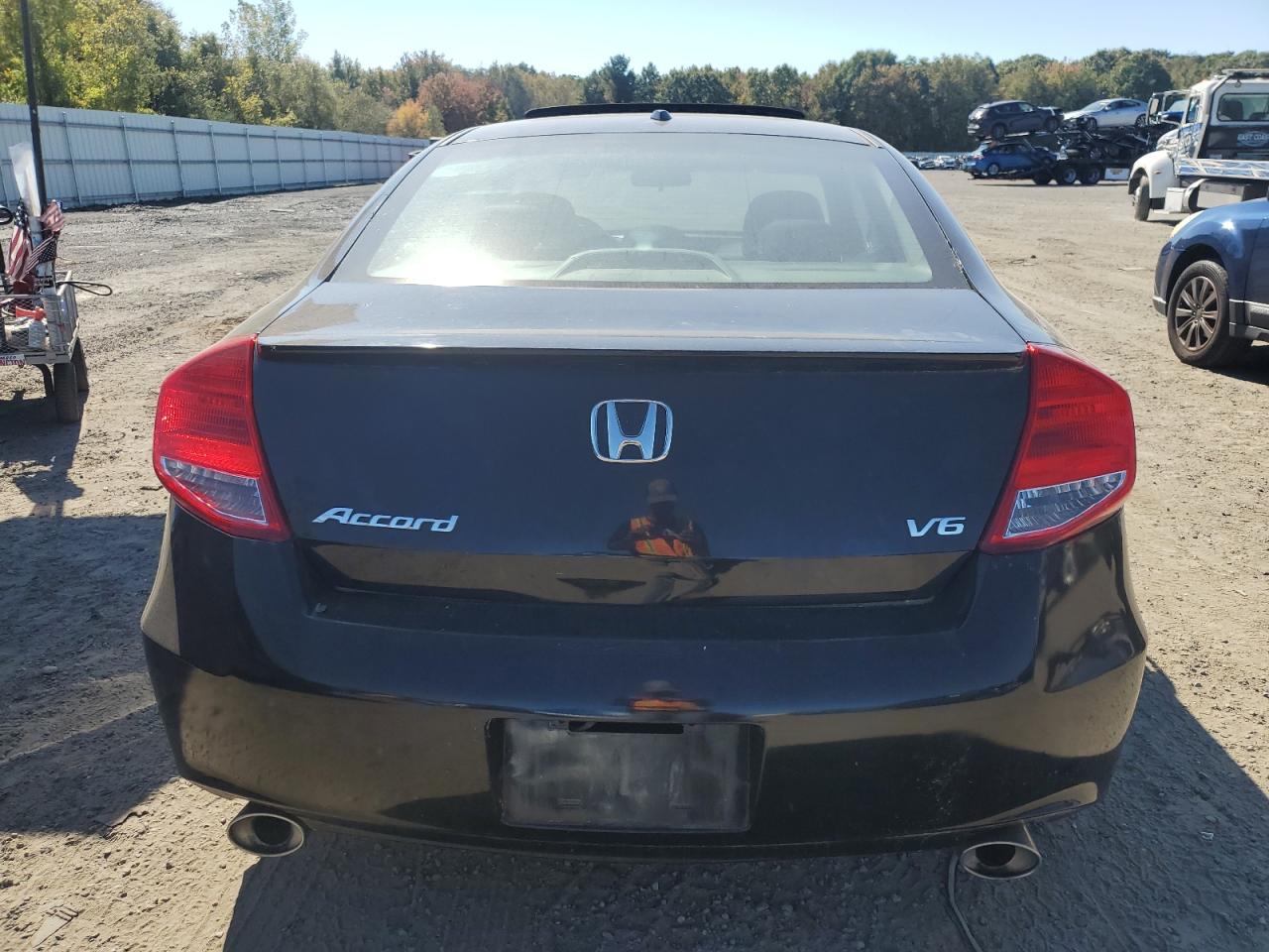 2012 Honda Accord Exl VIN: 1HGCS2B83CA002492 Lot: 82227635