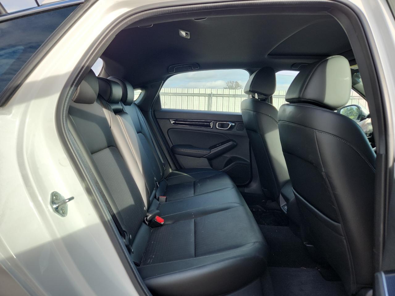 2024 Honda Civic Sport Touring VIN: 19XFL1H83RE031815 Lot: 82429655