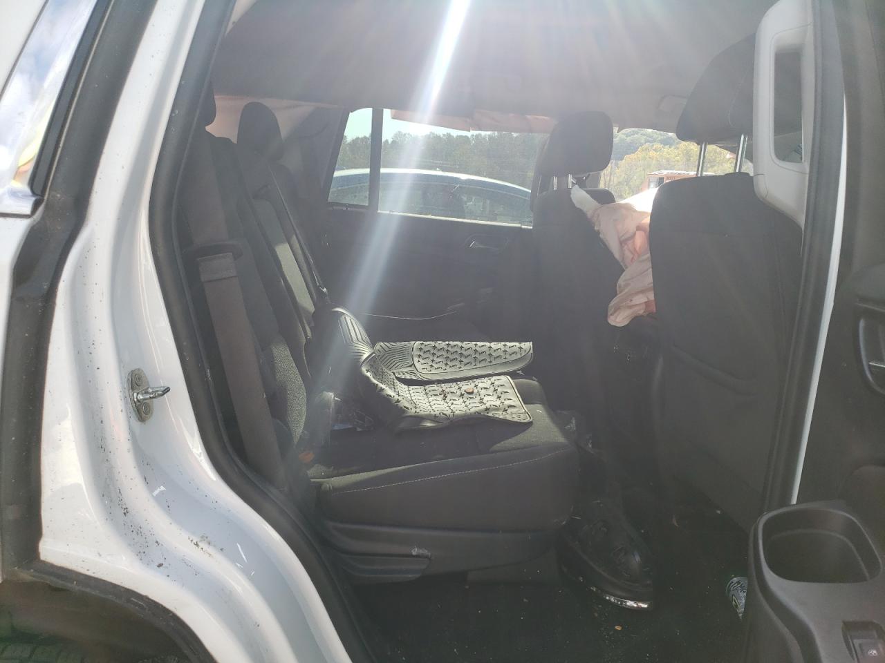 2018 Chevrolet Tahoe K1500 Ls VIN: 1GNSKAKC2JR377014 Lot: 86067745