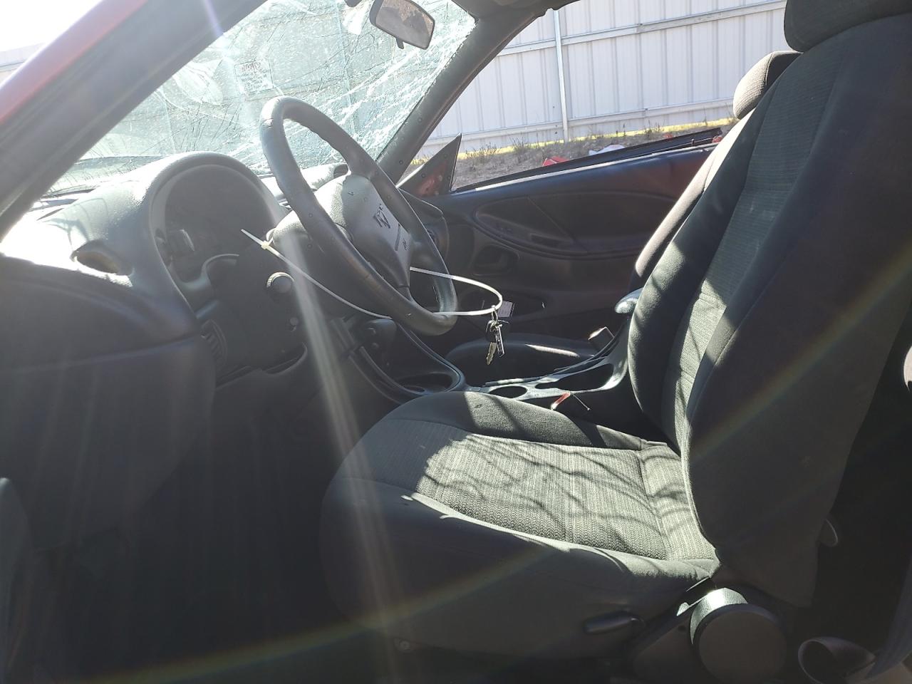 2002 Ford Mustang VIN: 1FAFP40412F146087 Lot: 82008065