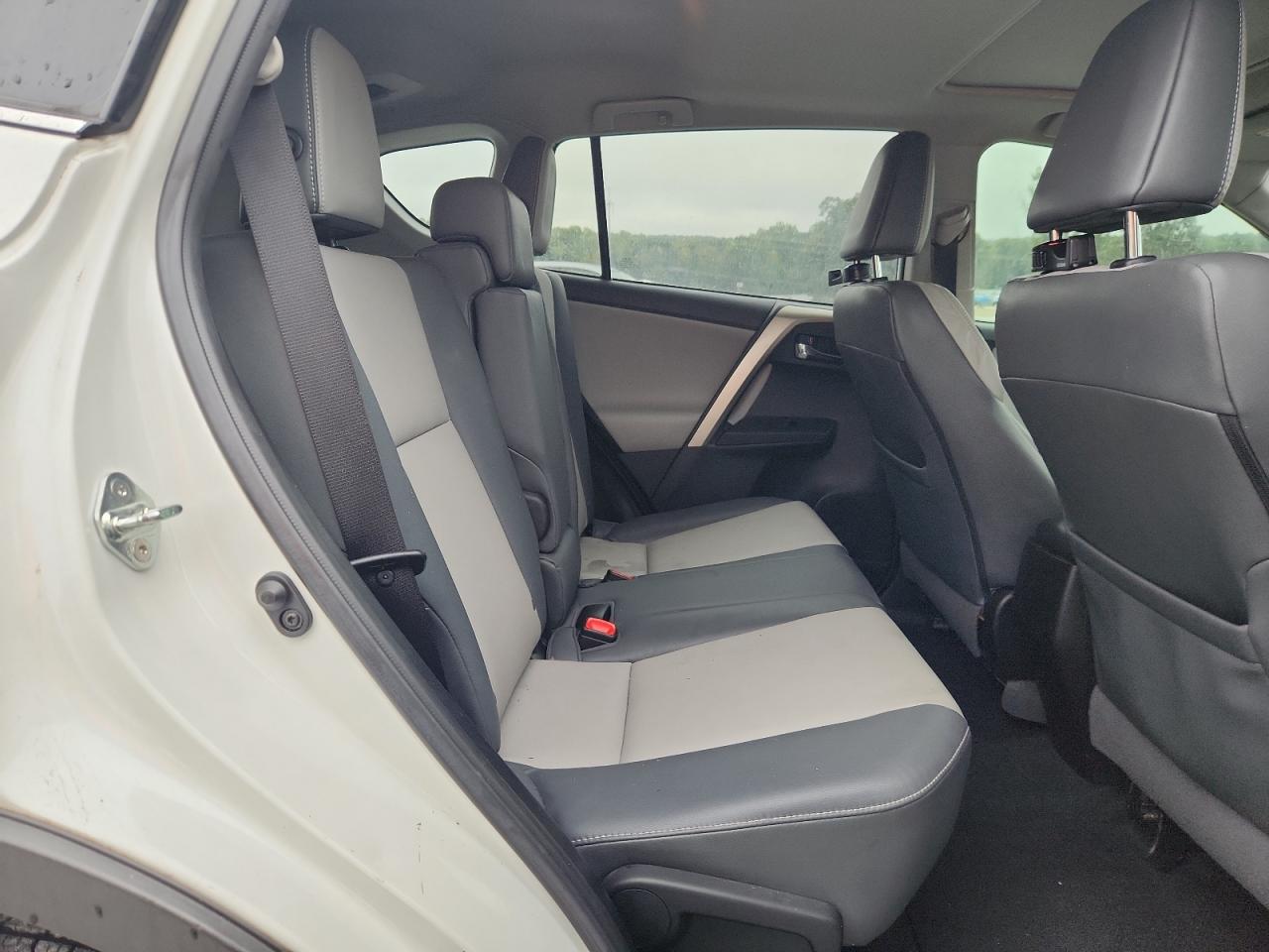 2015 Toyota Rav4 Limited VIN: 2T3YFREV7FW162609 Lot: 82266055