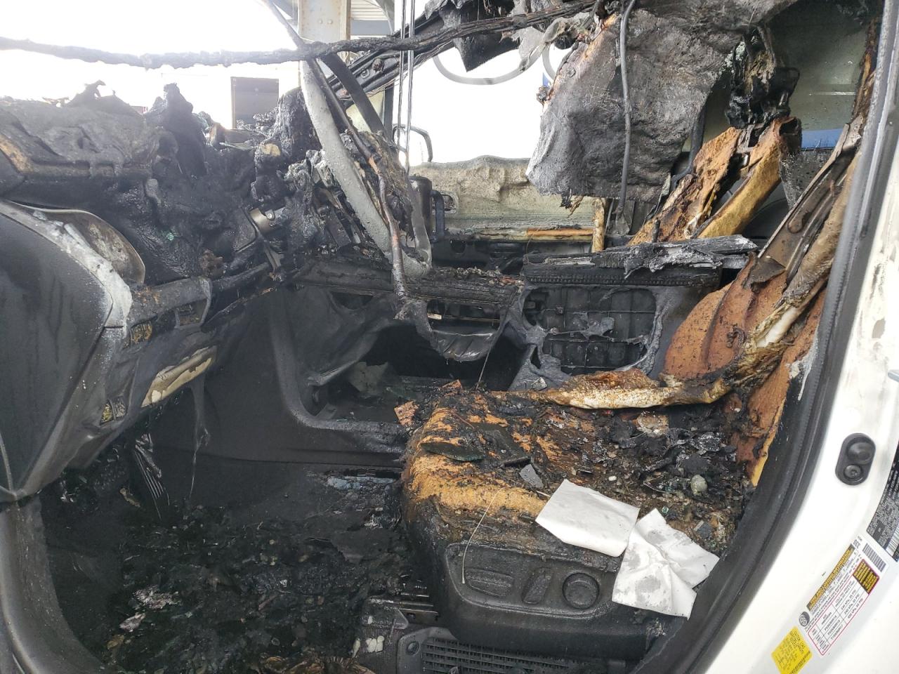 2022 Toyota Sienna Xse VIN: 5TDDSKFC3NS043146 Lot: 84069255