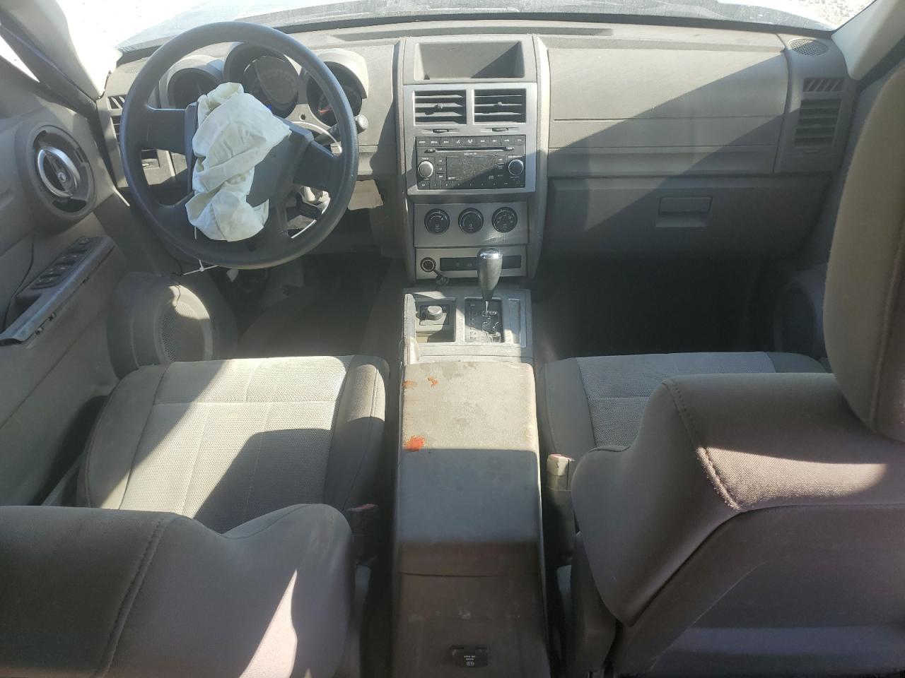 2007 Dodge Nitro Sxt VIN: 1D8GU28K97W582077 Lot: 90241045