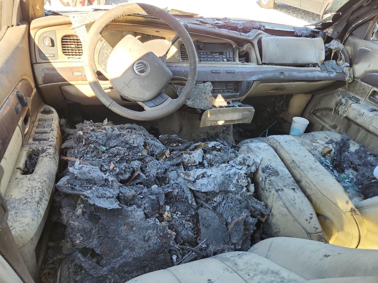 2010 Mercury Grand Marquis Ls VIN: 2MEBM7FVXAX600941 Lot: 90337855