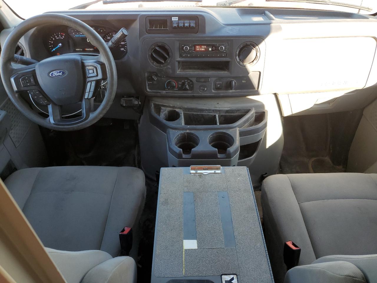 2022 Ford Econoline E350 Super Duty Cutaway Van VIN: 1FDWE3FN1NDC36152 Lot: 85486395