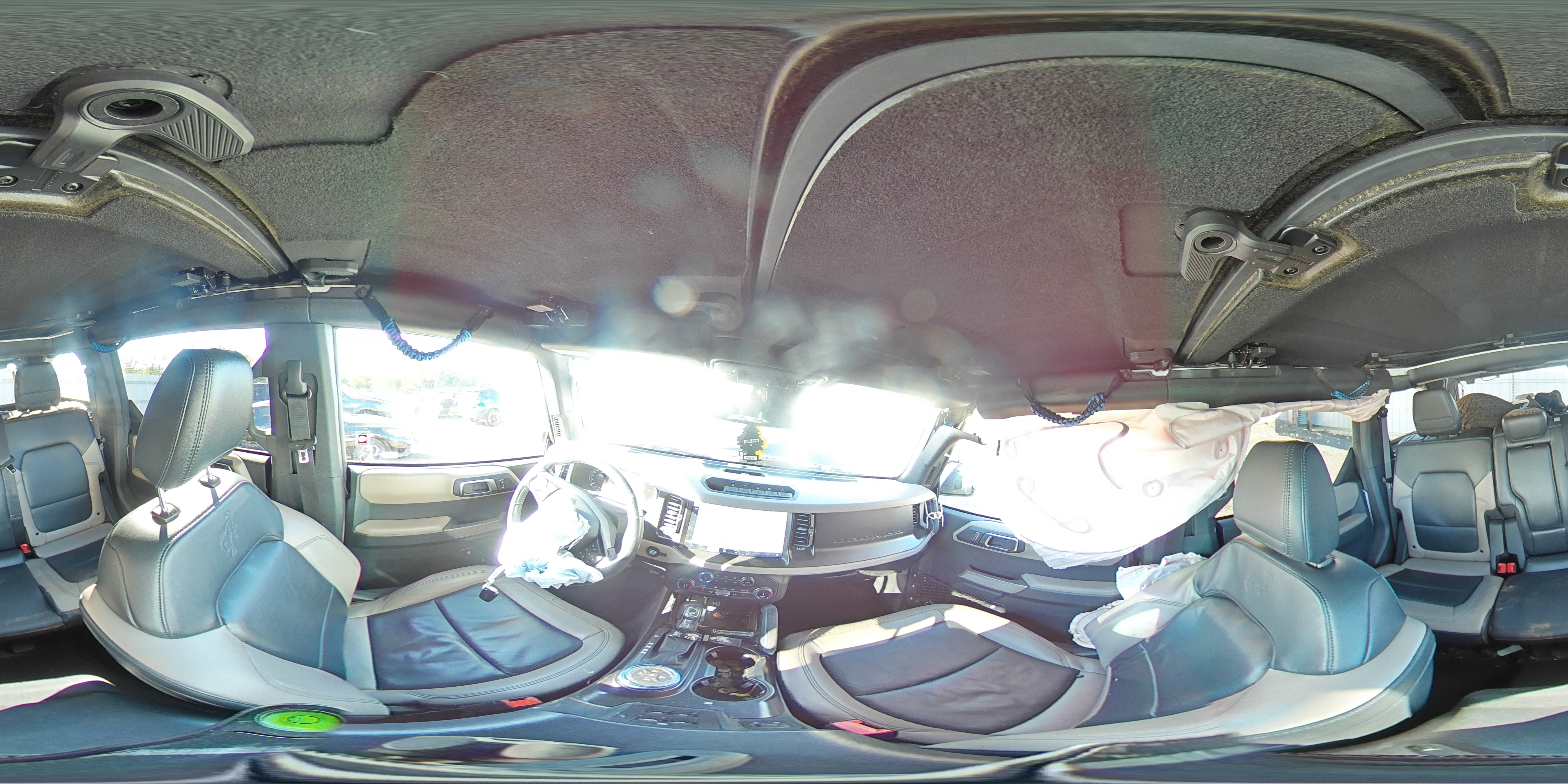 2022 Ford Bronco Base VIN: 1FMEE5DP9NLB78034 Lot: 84388415