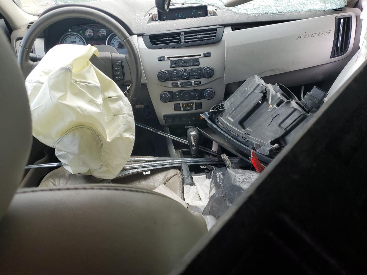 2010 Ford Focus Sel VIN: 1FAHP3HN2AW281724 Lot: 82275515