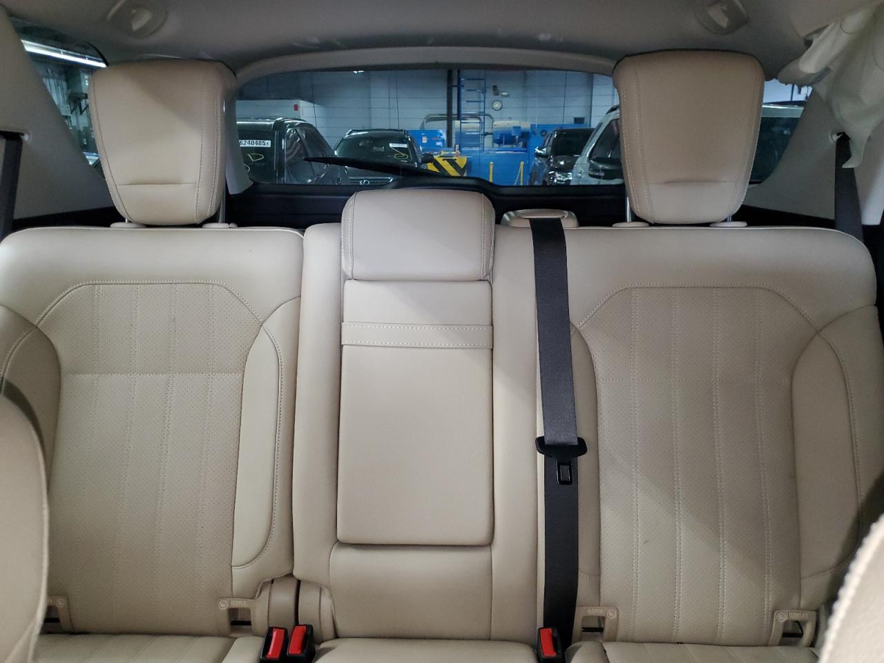 Фото: 4JGDA5HB8HA863499