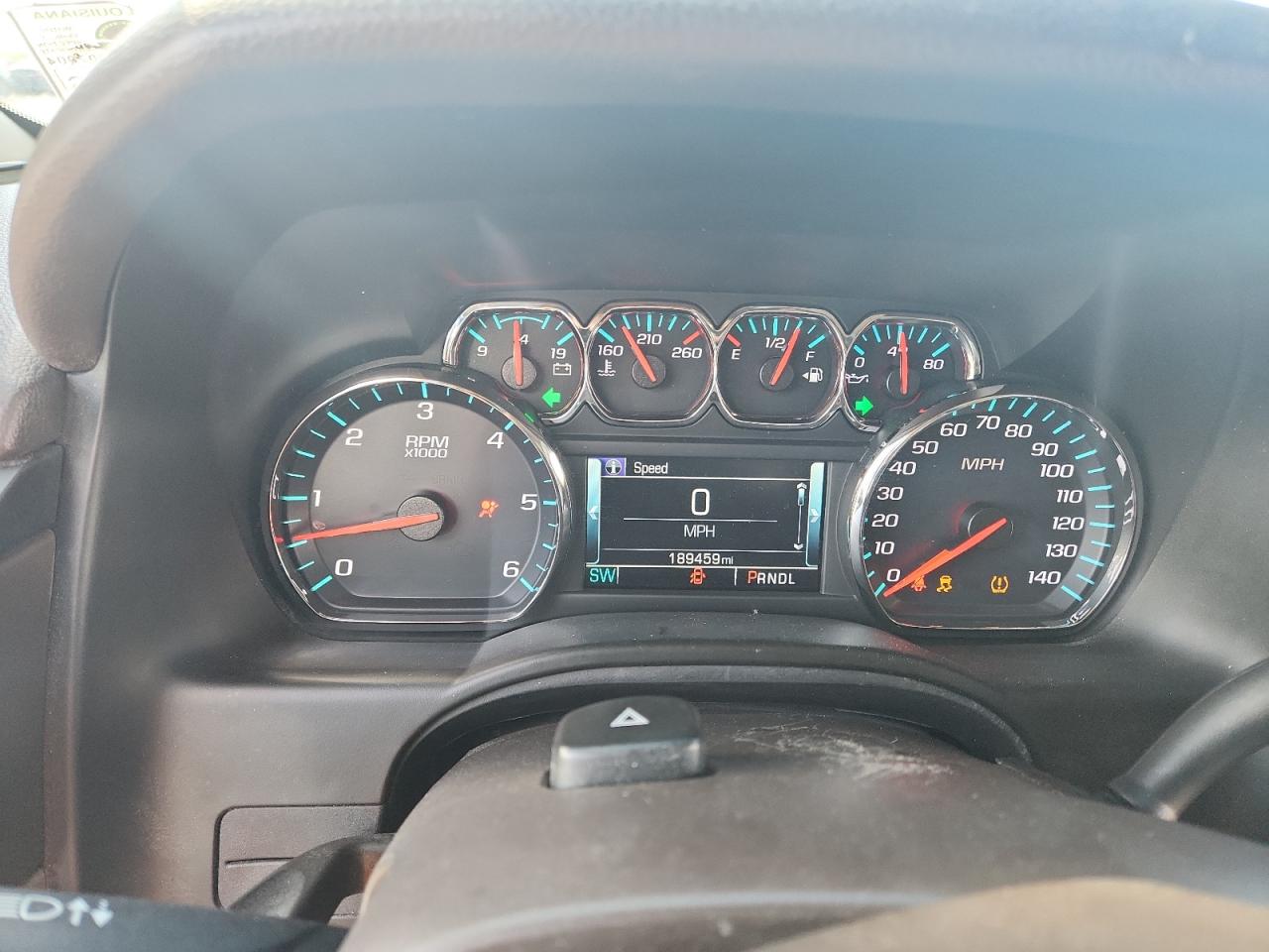 2019 Chevrolet Suburban C1500 Lt VIN: 1GNSCHKCXKR161435 Lot: 90894635