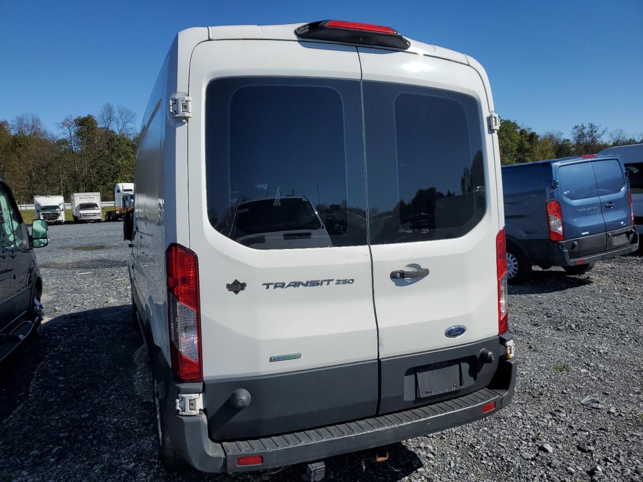 2018 Ford Transit T-250 VIN: 1FTYR2CG3JKA05020 Lot: 85275705