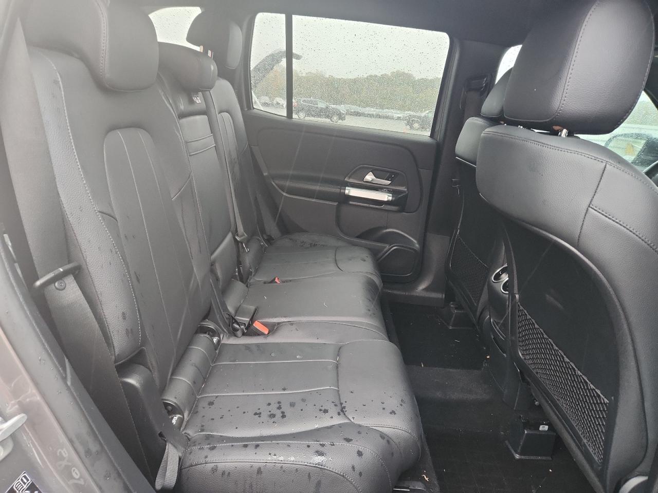 Фото: W1N4M4HB4PW318254