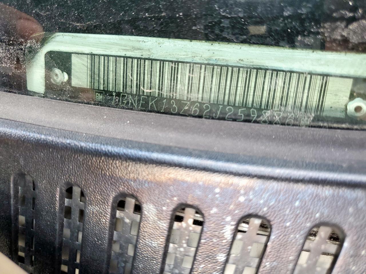 2002 Chevrolet Tahoe K1500 VIN: 1GNEK13Z62J259886 Lot: 90288535