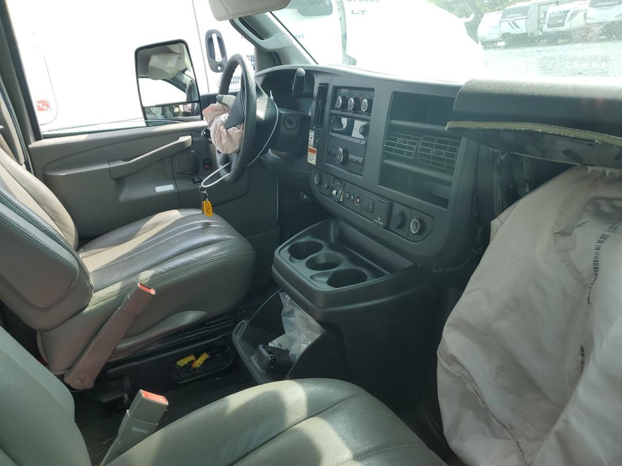 2021 GMC Savana Cutaway G3500 VIN: 7GZ37TC7XMN013174 Lot: 87099315