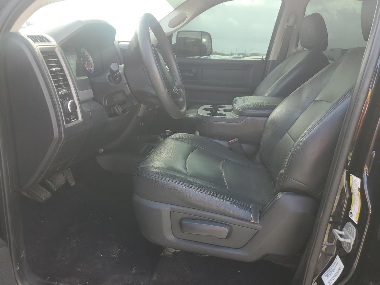 2014 Ram 2500 St VIN: 3C6UR5HL2EG272482 Lot: 81843875