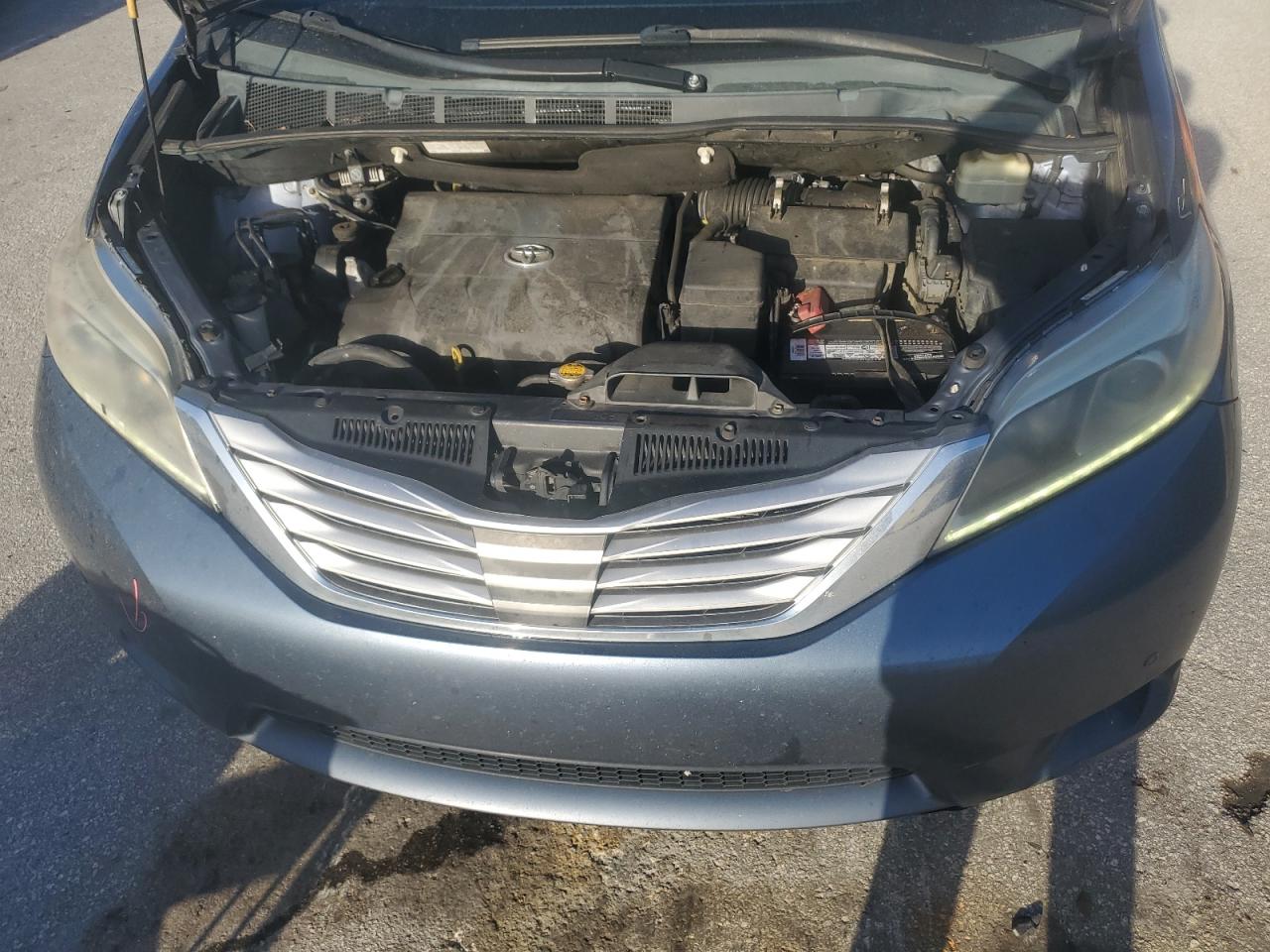 2015 Toyota Sienna Xle VIN: 5TDYK3DC3FS644410 Lot: 85357625