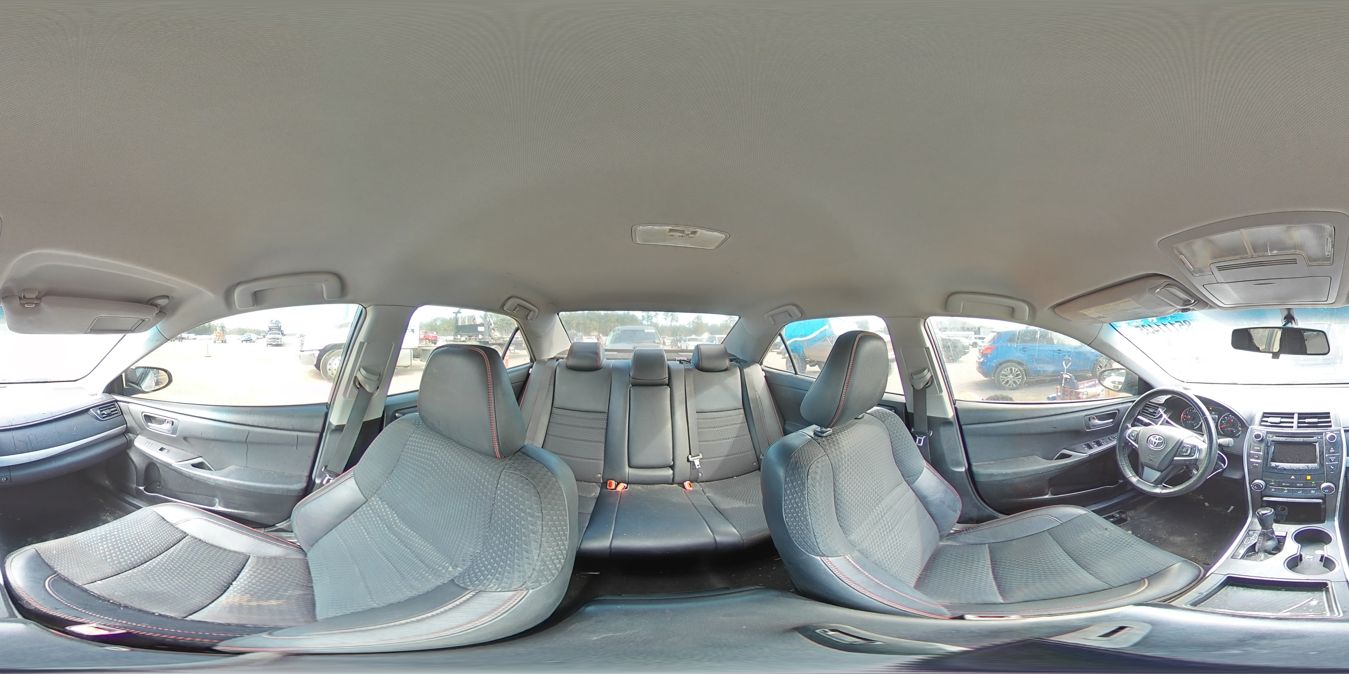 2015 Toyota Camry Le VIN: 4T1BF1FKXFU936131 Lot: 85111435