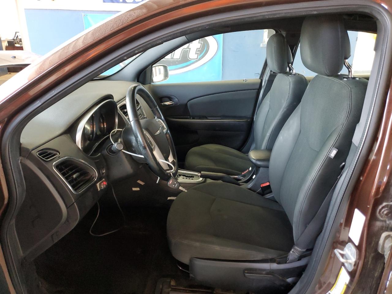 2012 Chrysler 200 Touring VIN: 1C3CCBBB4CN172977 Lot: 84392015