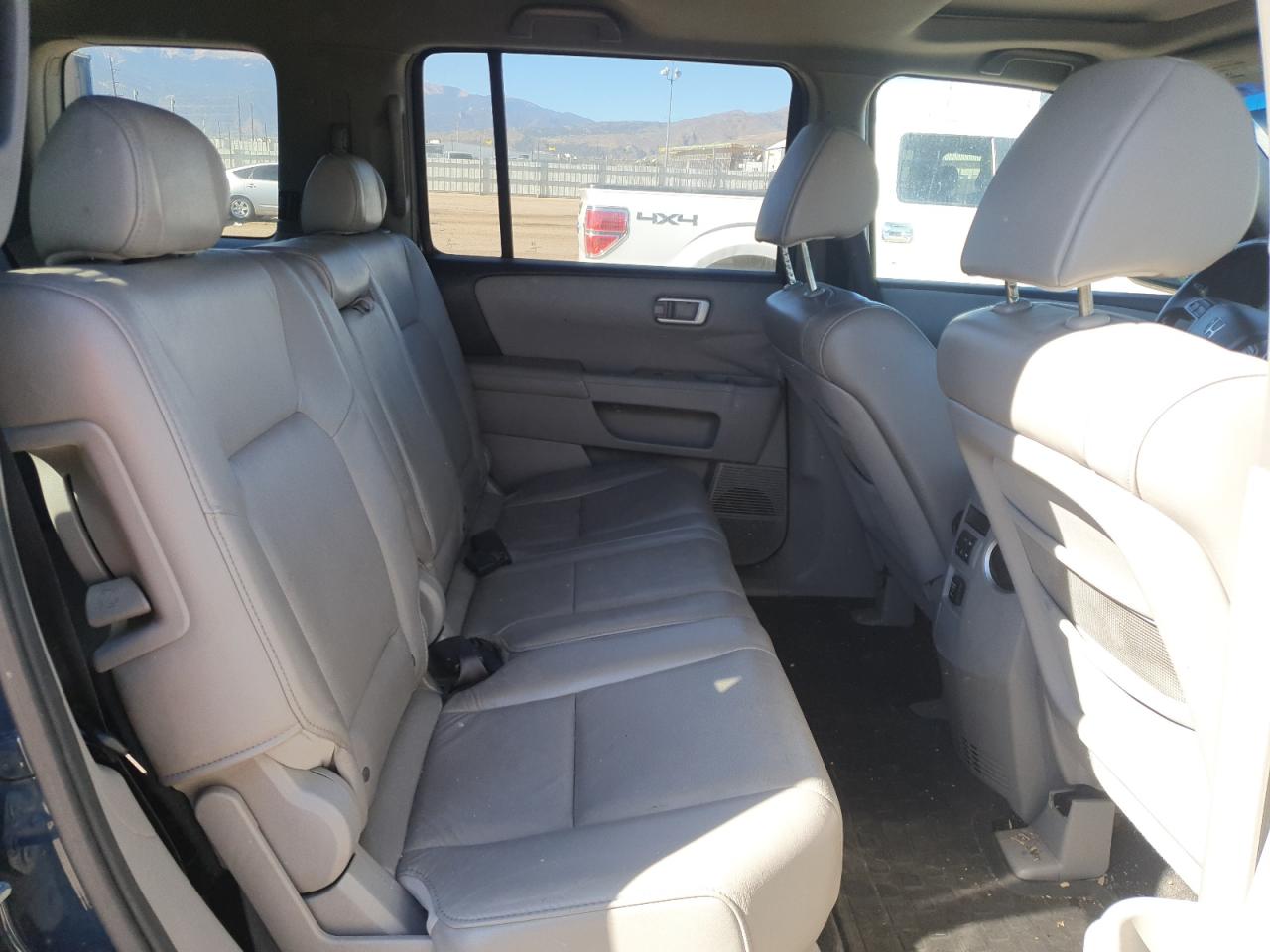 2011 Honda Pilot Exl VIN: 5FNYF4H51BB030587 Lot: 87464625