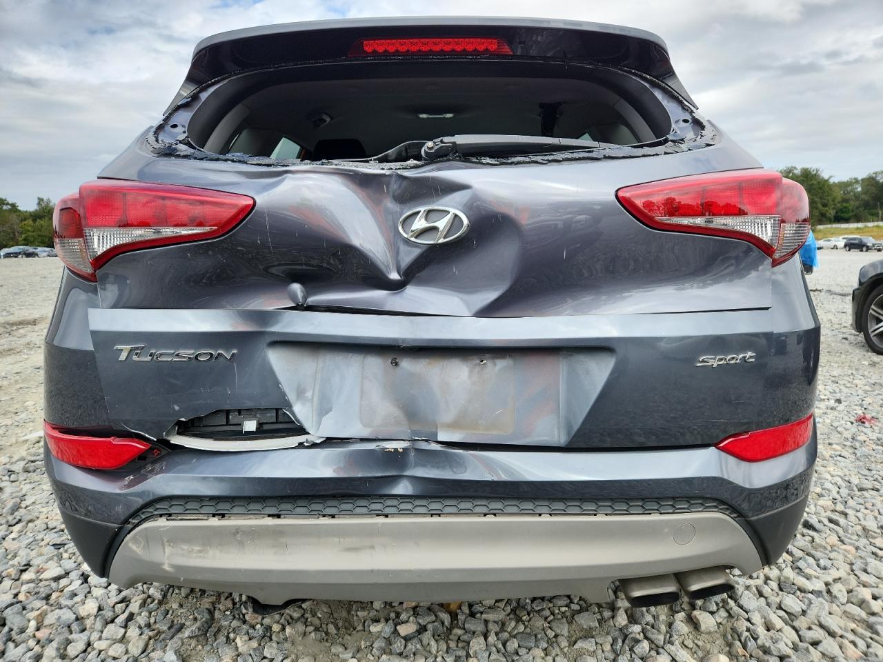 2018 Hyundai Tucson Sport VIN: KM8J33AL5JU736251 Lot: 86275695