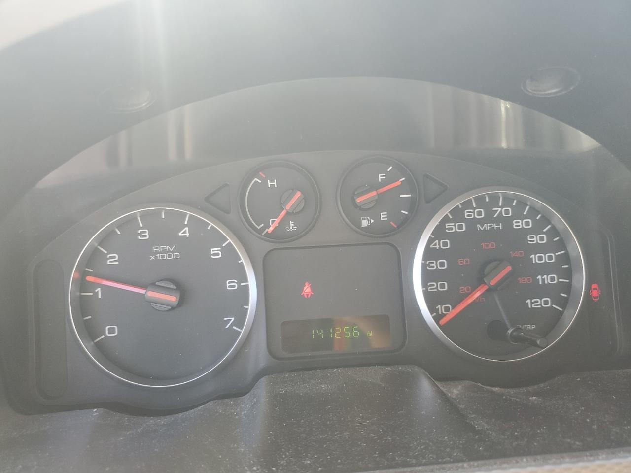 2005 Ford Five Hundred Se VIN: 1FAFP23175G201811 Lot: 84451465