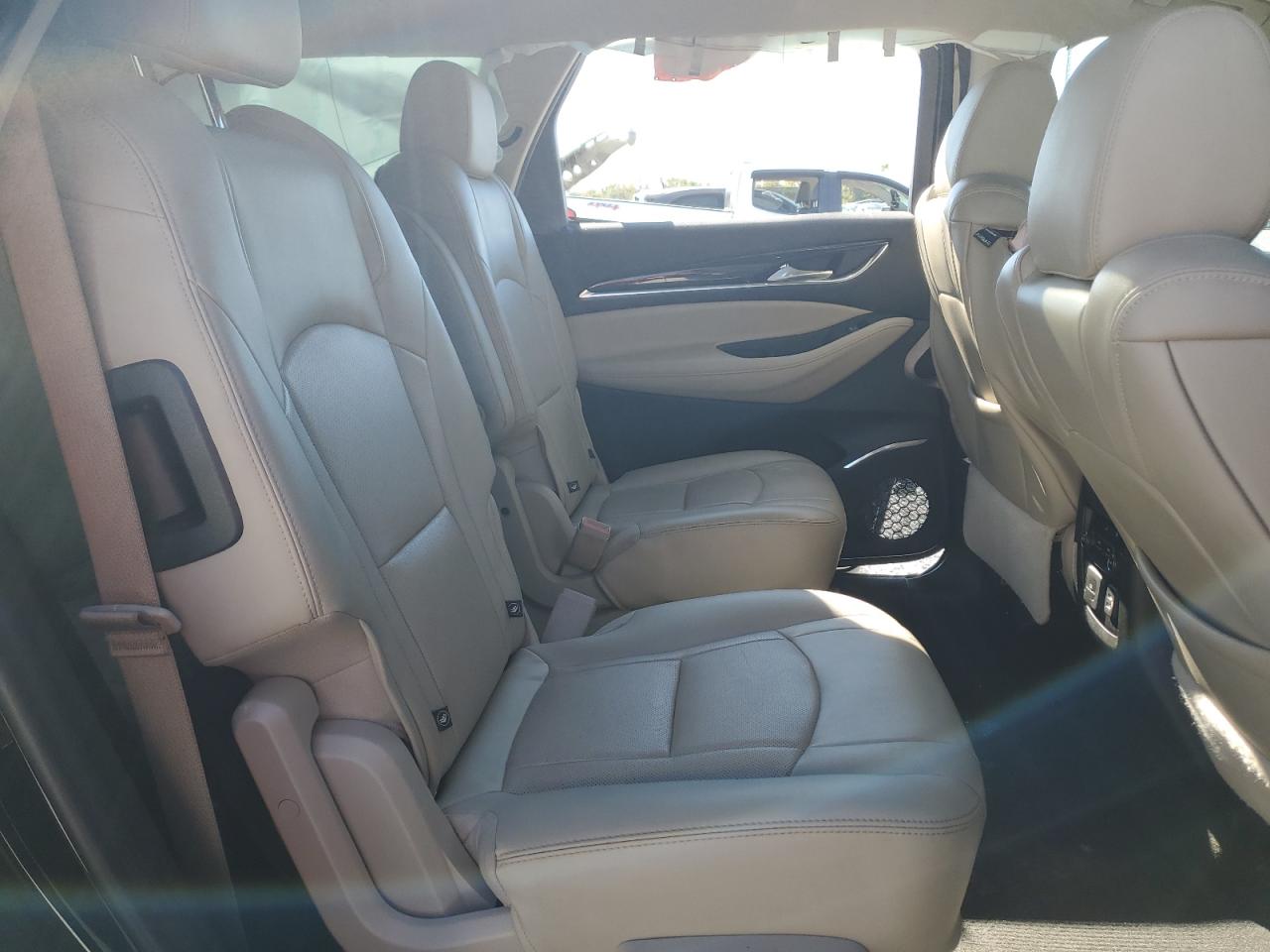 2020 Buick Enclave Essence VIN: 5GAEVAKW8LJ248141 Lot: 85011285