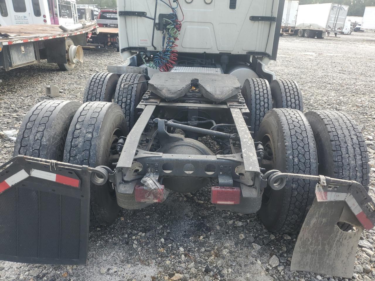 2019 International Lt 625 2019 International Lt625 T/A Sleeper Truck Tractor VIN: 3HSDZAPR3KN673268 Lot: 14085159