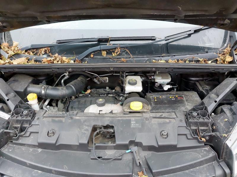 2018 RENAULT TRAFIC LL29 ENERGY DCI 145 SPORT NAV 9 SEATER