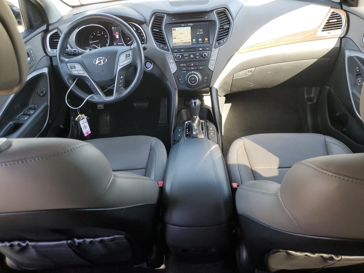 2017 Hyundai Santa Fe Sport VIN: 5NMZU3LB2HH038299 Lot: 82263685