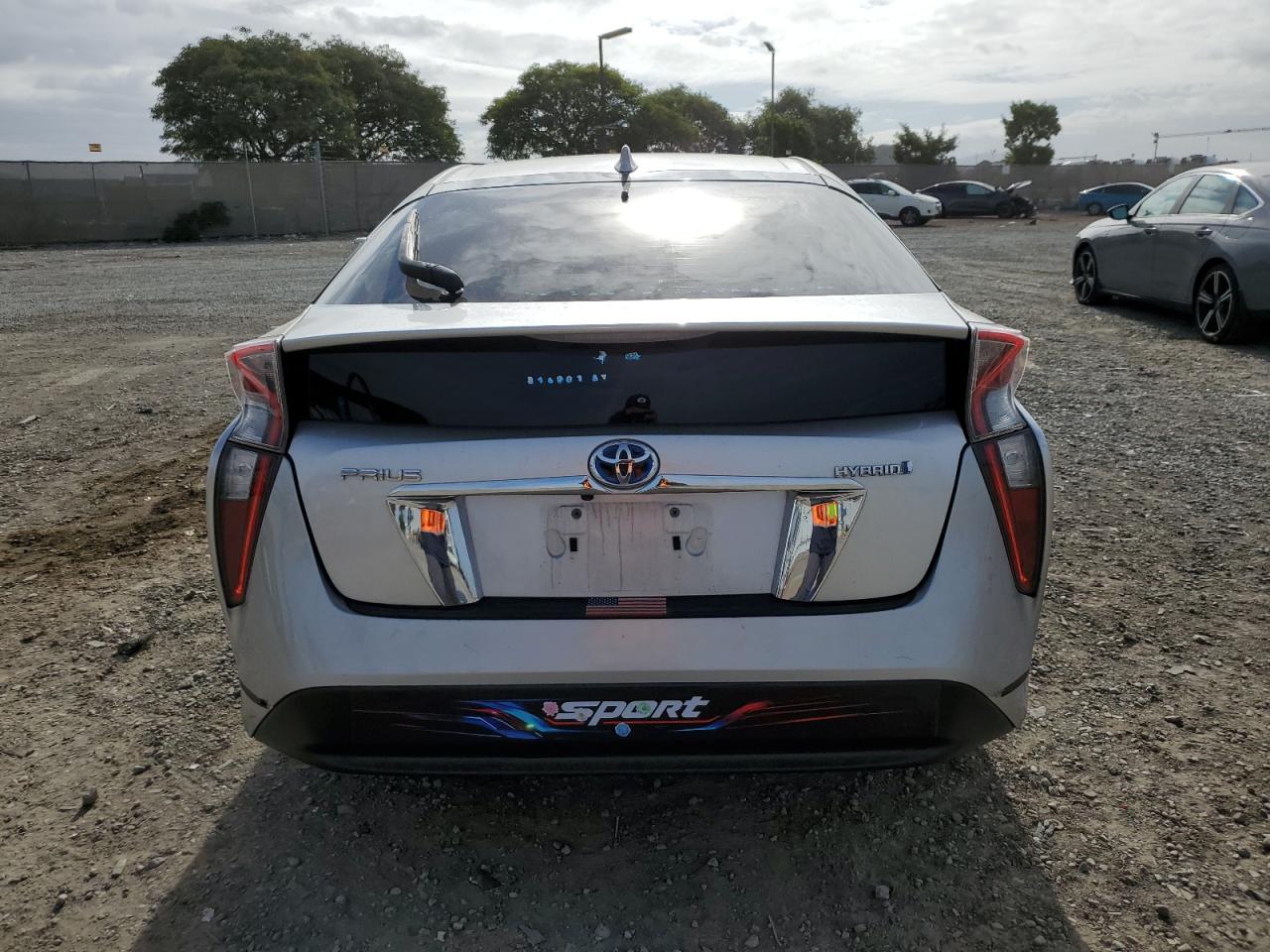 2017 Toyota Prius VIN: JTDKBRFU5H3031062 Lot: 82431085