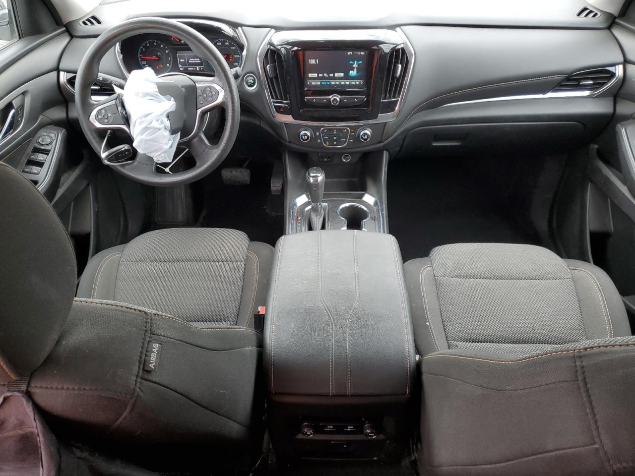 2018 Chevrolet Traverse Ls VIN: 1GNERFKW9JJ133679 Lot: 86501795