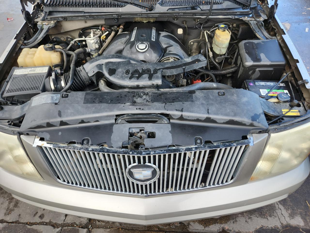 2002 Cadillac Escalade Luxury VIN: 1GYEK63N02R166148 Lot: 90056235