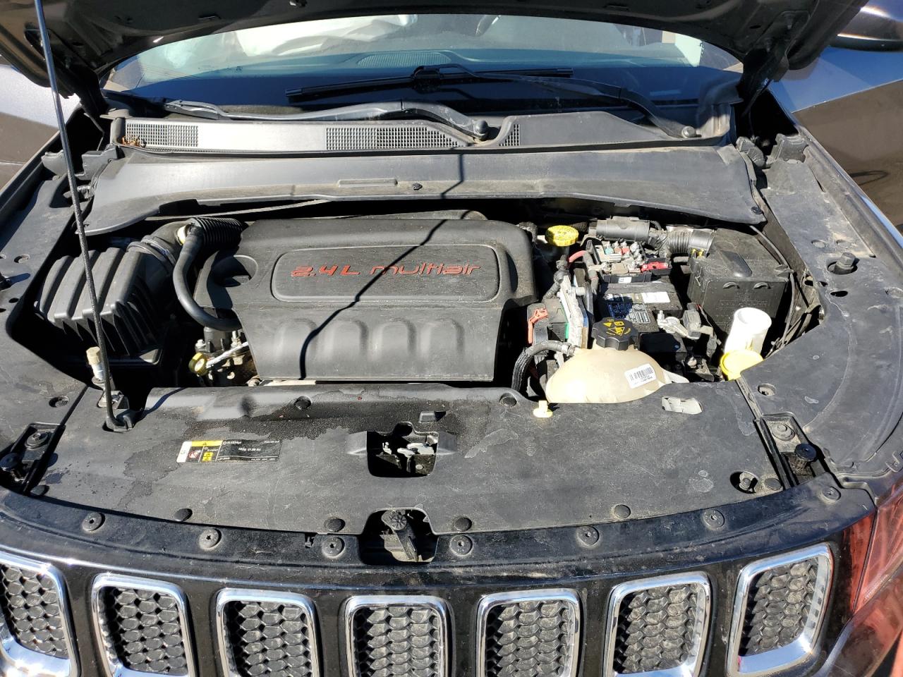 2020 Jeep Compass Latitude VIN: 3C4NJDBB8LT146713 Lot: 84443975