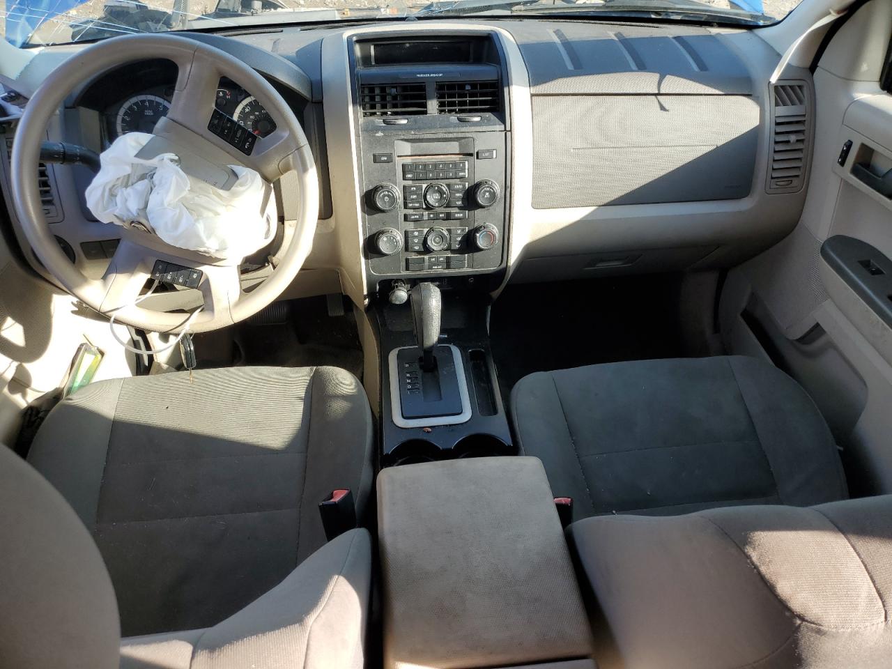 2011 Ford Escape Xls VIN: 1FMCU0C73BKA25780 Lot: 85857095