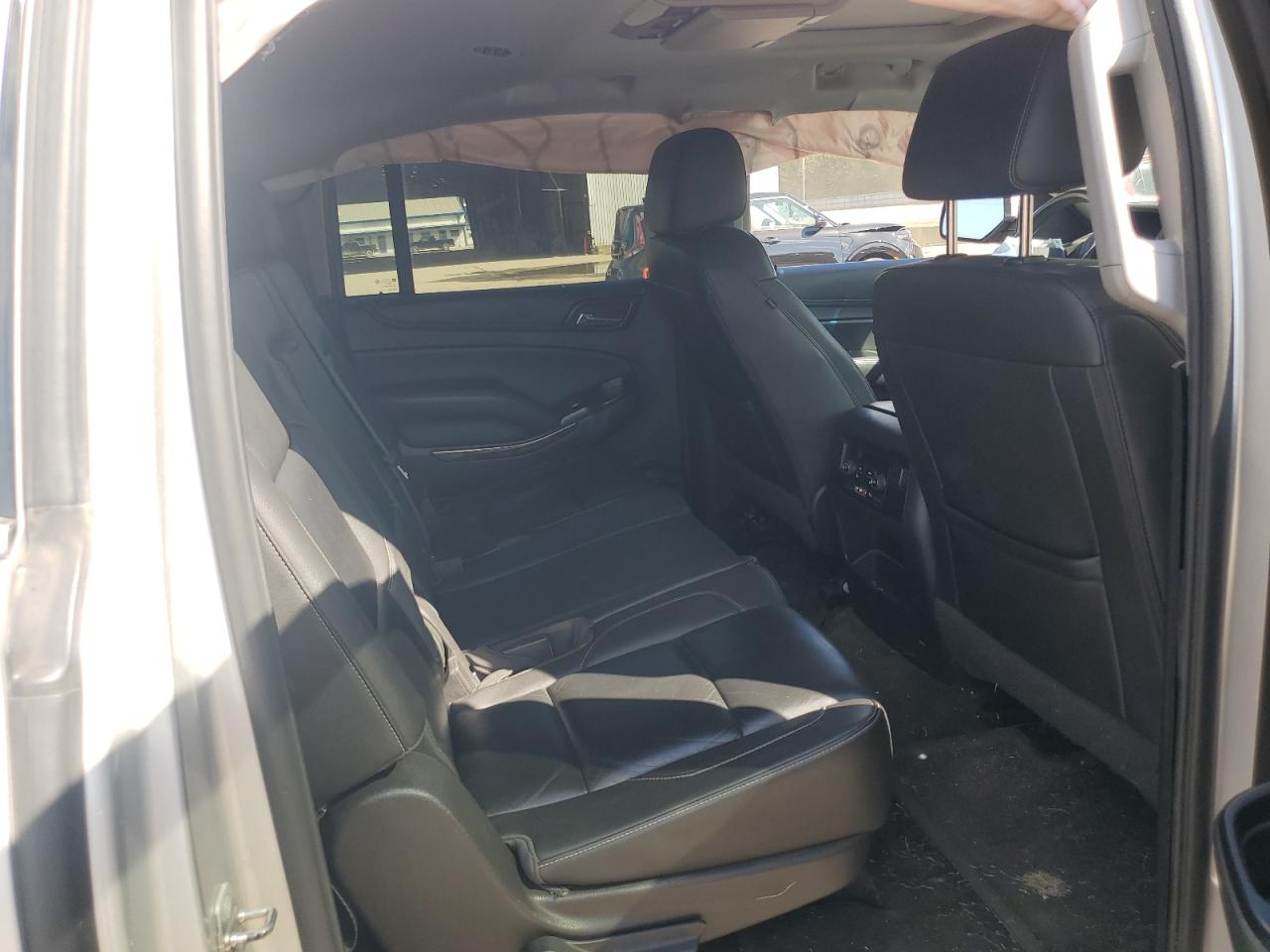 2016 Chevrolet Suburban C1500 Lt VIN: 1GNSCHKC6GR115947 Lot: 86230875