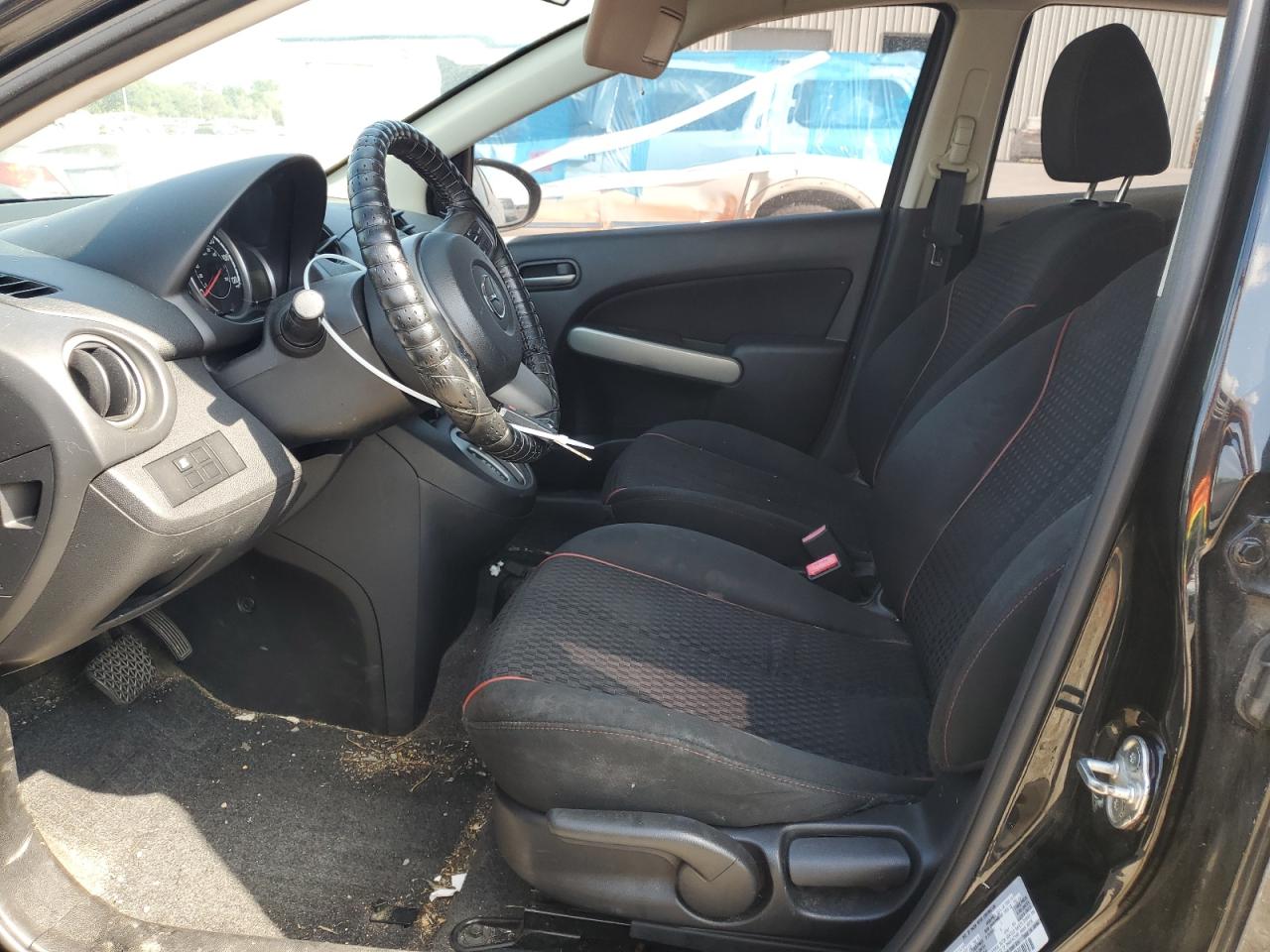 2014 Mazda Mazda2 Touring VIN: JM1DE1LZ2E0174579 Lot: 82307775