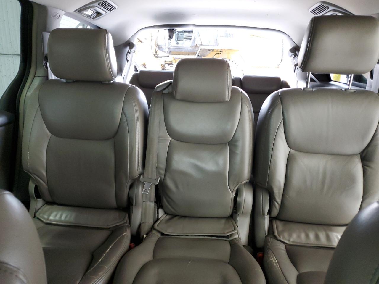 2005 Toyota Sienna Ce VIN: 5TDZA23C05S294378 Lot: 82299985