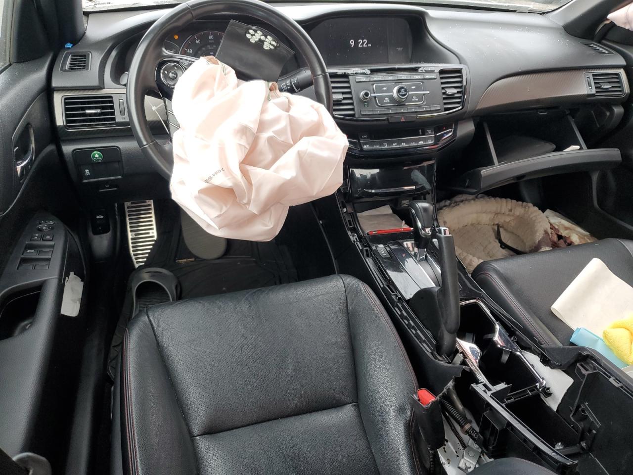 2017 Honda Accord Sport Special Edition VIN: 1HGCR2F14HA271102 Lot: 82777765