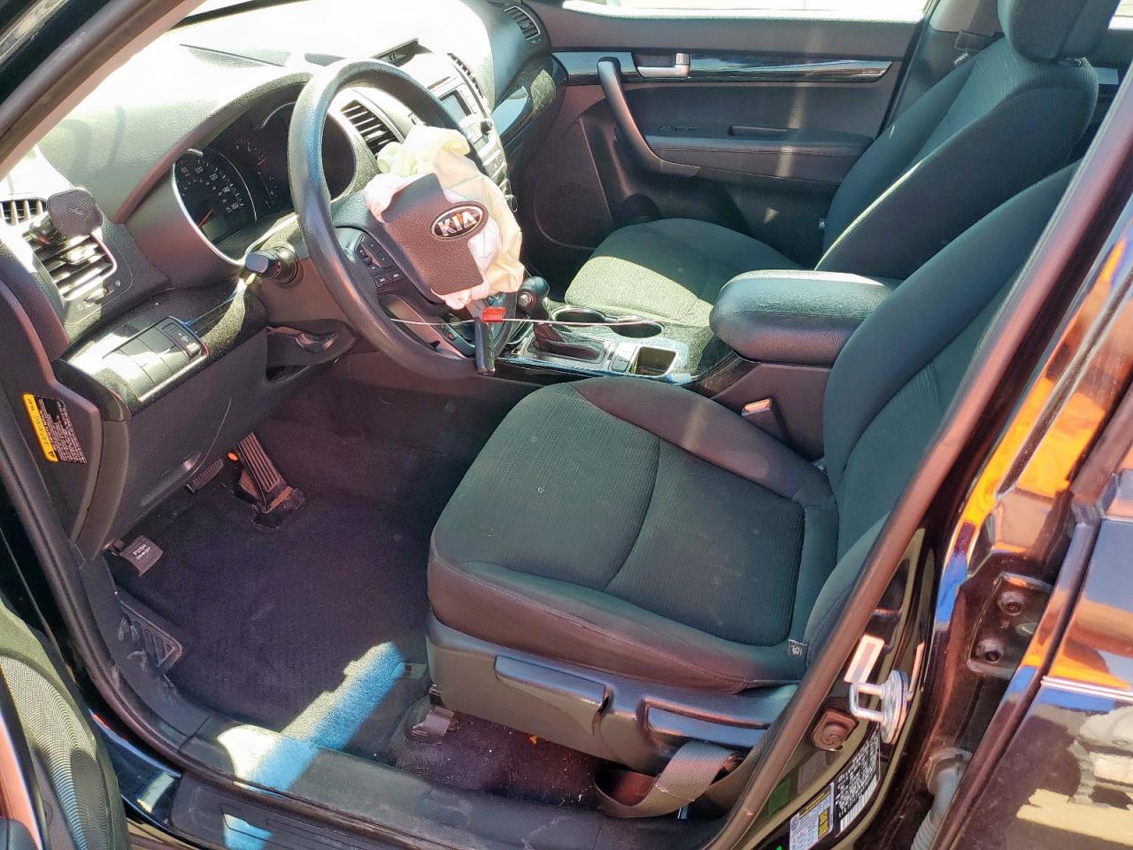 2015 Kia Sorento Lx VIN: 5XYKT3A6XFG643740 Lot: 82007575