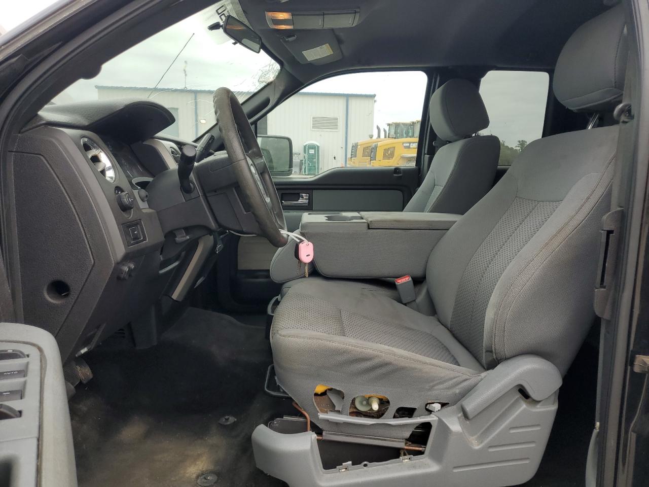 2012 Ford F150 Super Cab VIN: 1FTFX1CT5CFA93097 Lot: 85841595