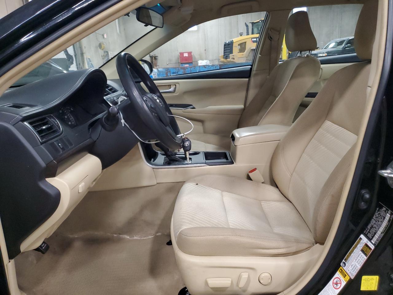 2015 Toyota Camry Le VIN: 4T4BF1FK1FR504257 Lot: 82530505