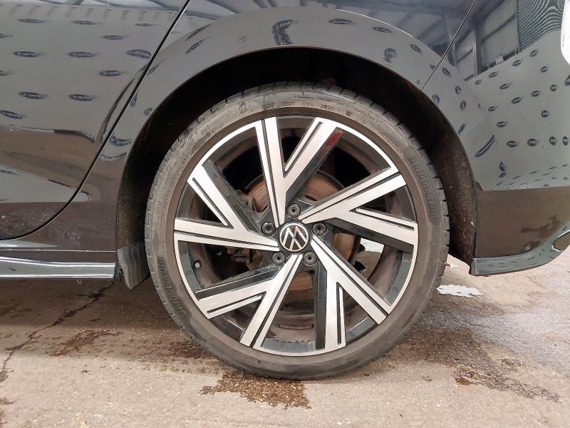 2022 VOLKSWAGEN GOLF R-LINE TSI 1.5 TSI 150 R-LINE 5DR