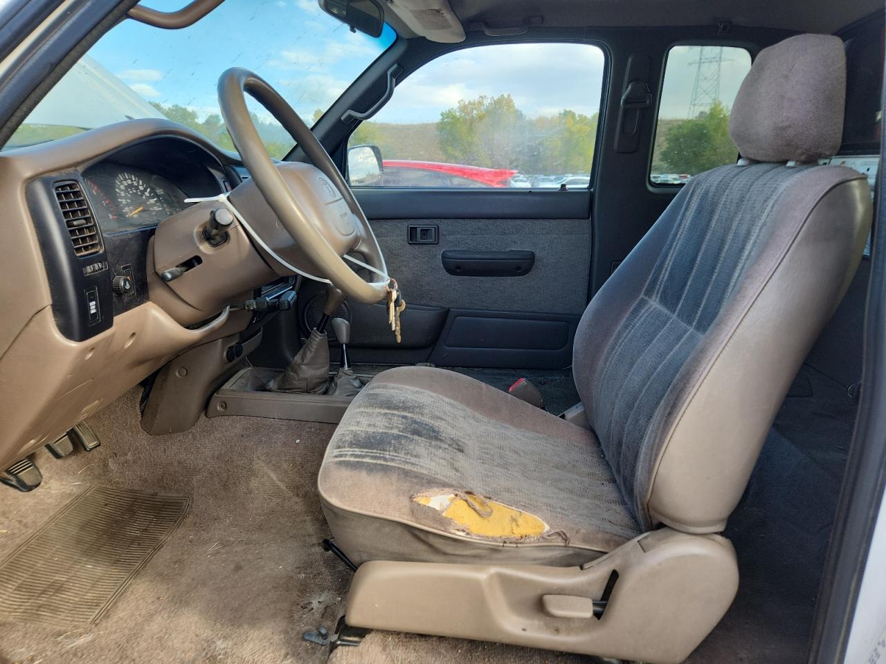 1999 Toyota Tacoma Xtracab VIN: 4TAWM72N7XZ426480 Lot: 82369095