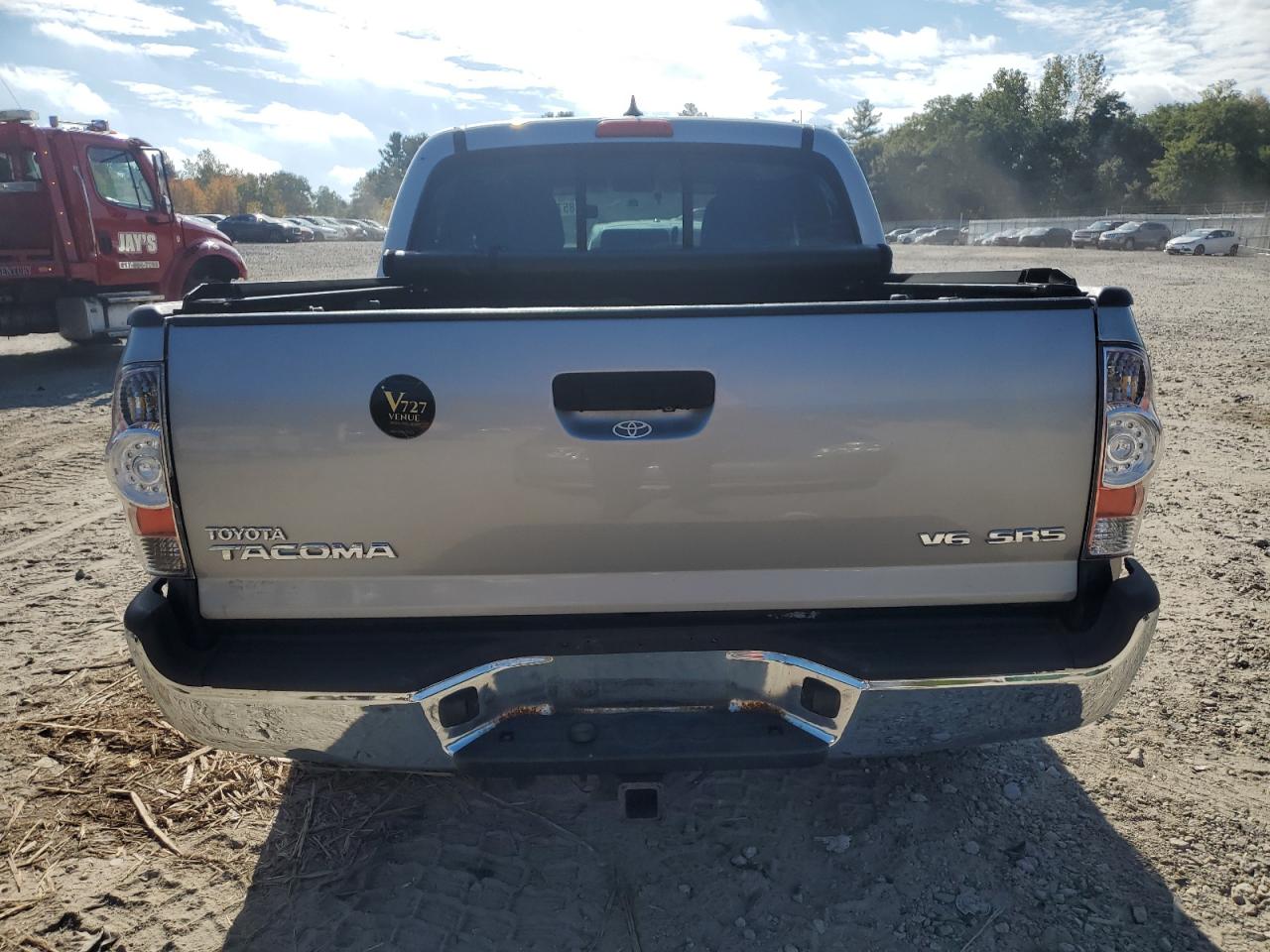 2015 Toyota Tacoma Double Cab Prerunner VIN: 5TFJU4GN4FX071980 Lot: 85717265