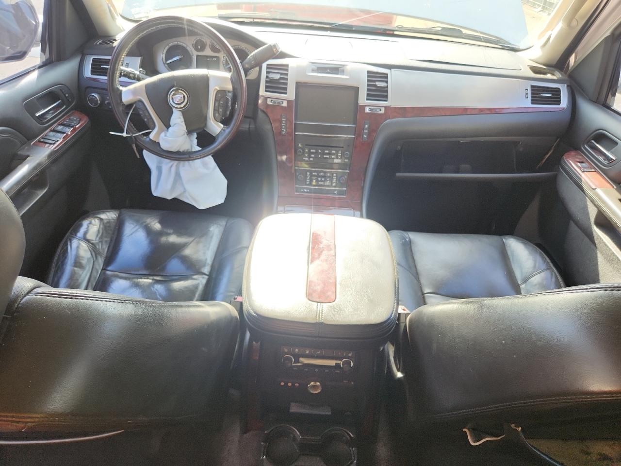 2011 Cadillac Escalade Esv Premium VIN: 1GYS3JEFXBR134946 Lot: 90051025