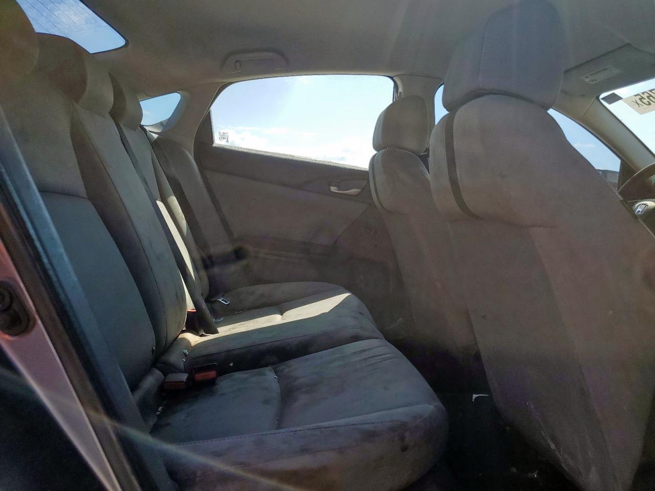 2020 Honda Civic Lx VIN: 2HGFC2F68LH557622 Lot: 85836765